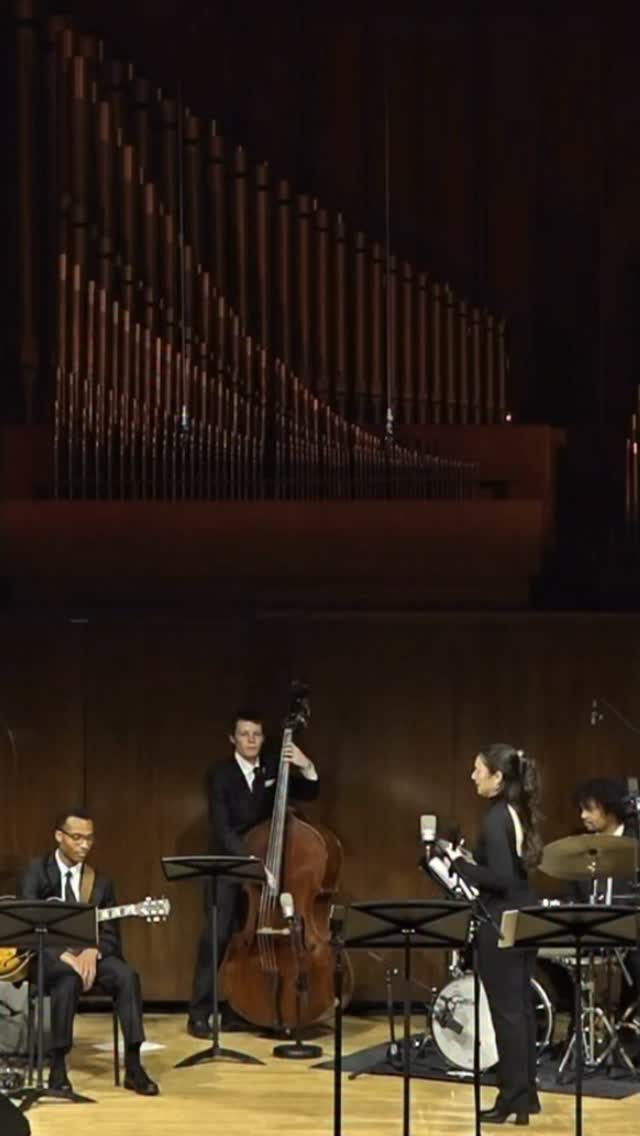 One of my scariest moments in paul hall 🫣 @johnmurraymusic made it a little less scary !
#jazzvocalist #jazzbass #jazzduo #juilliard #nycjazz