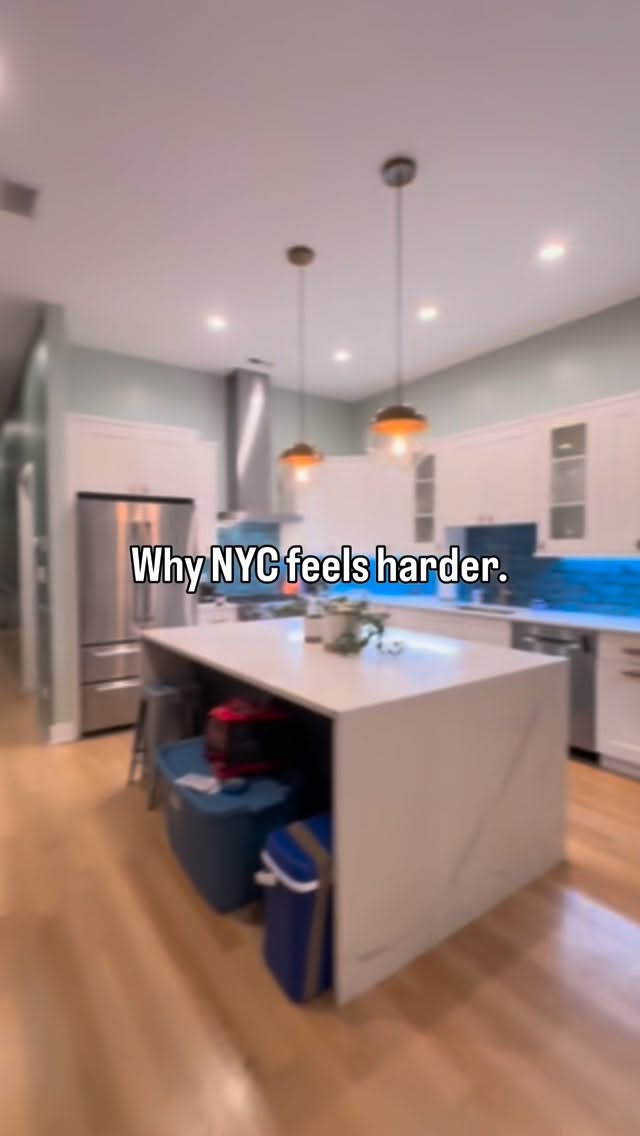 This is usually the turning point.
In NYC, homes often feel temporary.
In Chicago, people settle in.
You cook. You host. You actually use your space.
Life starts happening inside your home, not just outside of it.
NYC has energy.
Chicago gives you room to breathe.
And once people feel that difference, it’s hard to go back.
👇
Comment GUIDE and I’ll send you my Chicago neighborhood guide.
NYC vs Chicago apartments | Chicago cost of living comparison | Chicago neighborhood guide | Chicago realtor