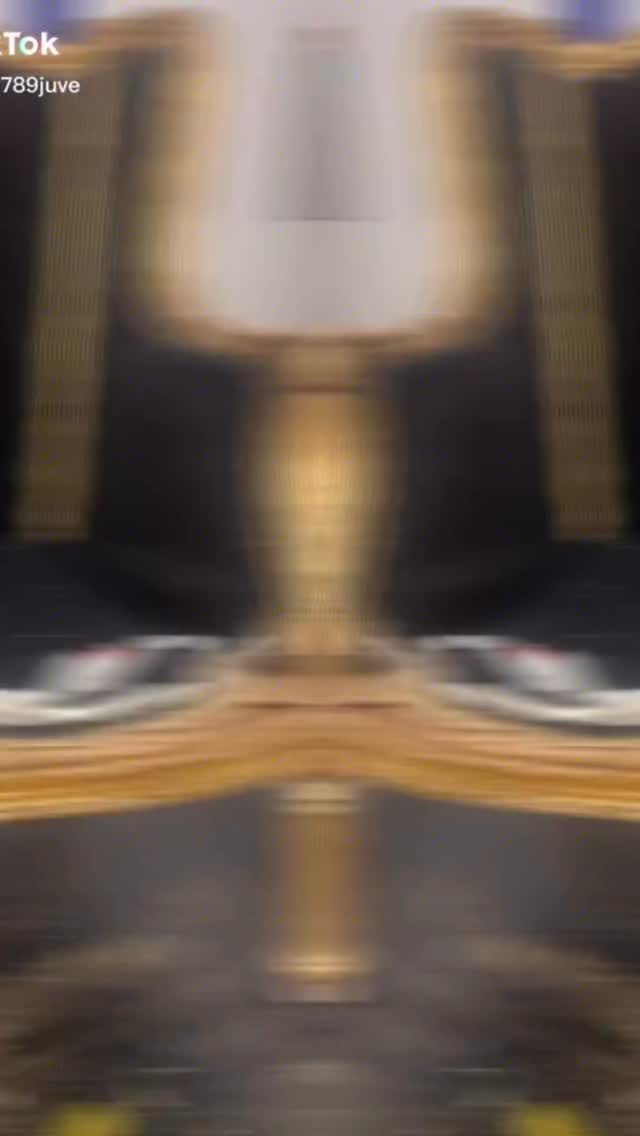 #antika #ny #möbeltapetsering #jsmöbeltapetsering #fåtölj