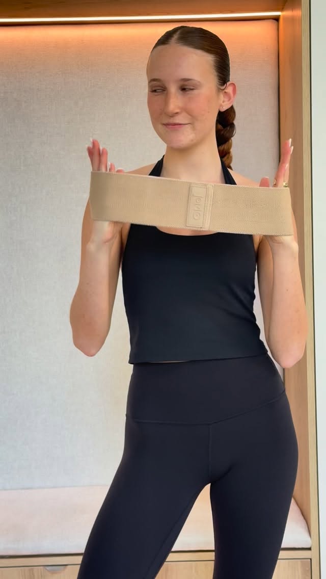 You found the perfect color.
Now it’s on sale.
Your sign to start or upgrade.
#פילאטיס #פילאטיסמכשירים #pilateslife