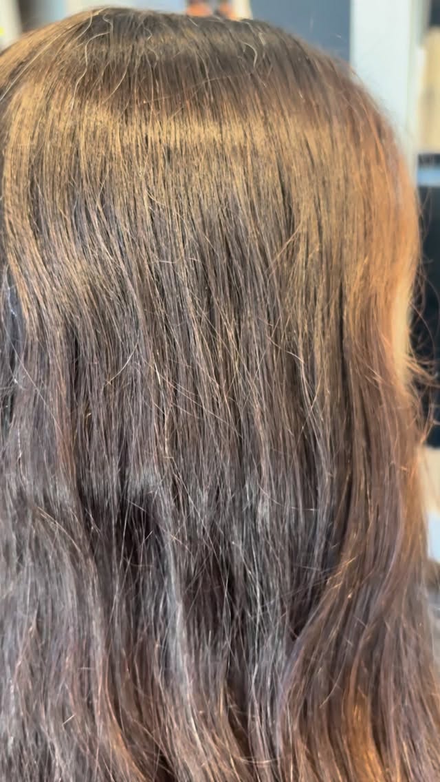 Iluminación sutil sin decolorar ✨🤎
Nos encuentras en 📍Carlos Antúnez 2015, esquina Pedro de Valdivia, metro Pedro de Valdivia Providencia♥️