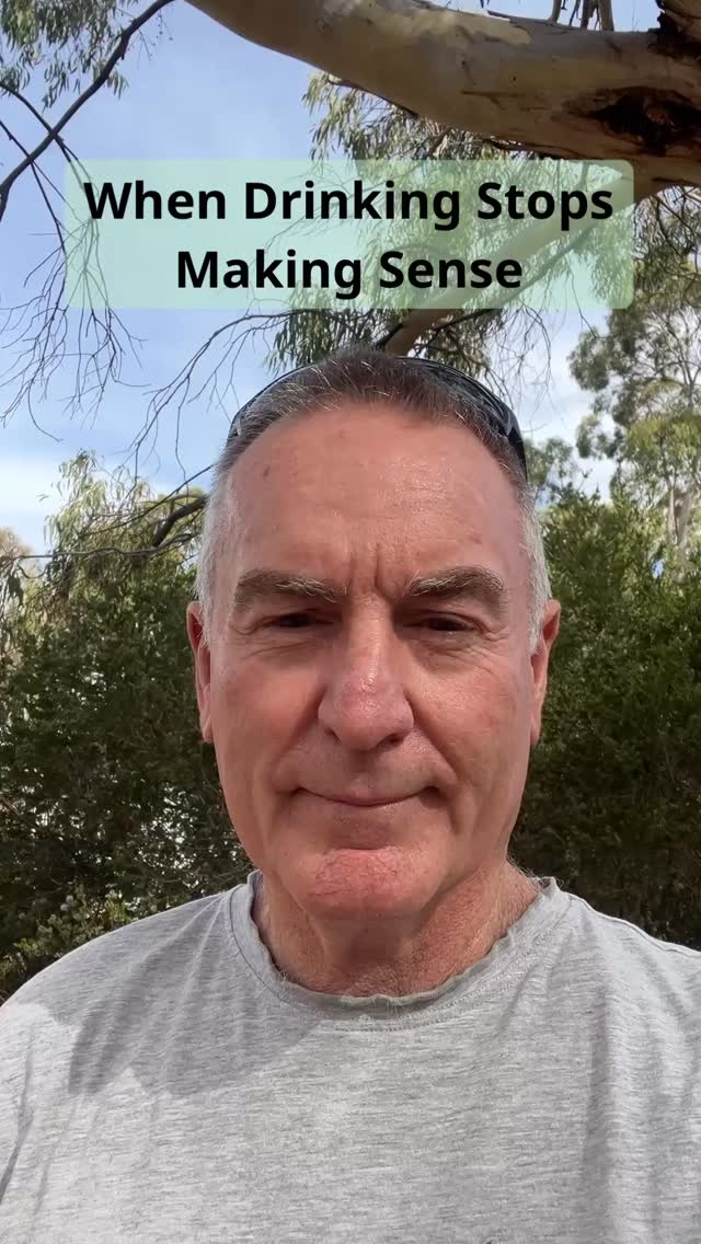 Drinking made sense..
Until it didn’t,
It was how you relaxed after work, how weekends felt normal and how social gatherings didn’t feel awkward.
Then, almost imperceptibly something shifted.
Friday nights stretched longer,
Weekends blurred,
That “just one” stopped being a choice,
Nothing dramatic happened. No big crisis. Just a quiet moment where drinking no longer made sense in the life you wanted.
Understanding what drives your drinking, the habits, triggers and brain wiring behind everything gives clarity.
And clarity comes before change - you’ve got to see it to change it.
Not the other way around.
If your drinking has changed over time.. it’s worth looking into.
#lovelifesober #alcoholfreelife #thisnakedmind #alcoholfree #sobercurious