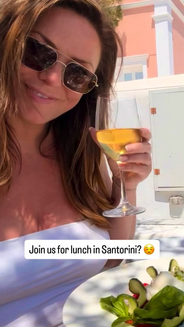 So a very important part of planning our trips is also finding the best spots for lunch 😁 and this is one of my faves in Santorini, that I can’t wait to share with all the ladies booked onto our two trips coming up! 🤩
We’ll be here in stunning Santorini for 5 days on our shorter break Santorini Escape on 26-30 April, and for 3 days of our 9 day Greece Adventure on 30 May-7 June, where I’ll also be showing you around magical Mykonos, with its super cute old town, white wash buildings, windmills and waterfront Little Venice 🤩 And we’ll also be enjoying 2 days exploring some of the world’s most famous ancient ruins, gorgeous gardens and the pretty Plaka area packed with traditional Greek tavernas and rooftop bars in Athens! 🩵🇬🇷
Head to the Travel Queen website for our full itinerary and all the info, where you can book online and ask me any questions in the chat - there’s a link in our profile and stories 👉
And if you’d like to hear me talk you through these and all our trips and ask me anything at all, I’m hosting a virtual event tomorrow (Tuesday 10 Feb) at 7pm - just DM me for the link or check my stories tomorrow ☺️
Hi, I’m Mel 👋😁 and I created Travel Queen, which is a super personal, small group tour operator company creating carefully crafted, empowering adventures for women, with lots of special little touches and hidden gems; perfect for the solo female traveller who wants to enjoy it all with the company of likeminded women and a group leader (me! 😊) to take care of everything!
Hope you go for it and join me and all the other women counting down to these trips in gorgeous Greece 🇬🇷😁
#sofetravel #solofemaletravel #grouptravel #pov #lunch
