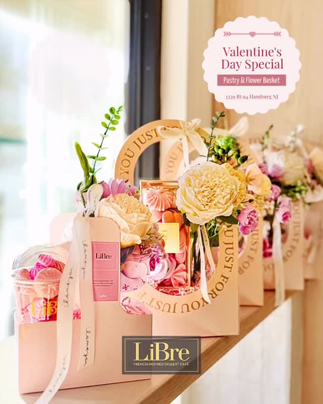 You are the Sunshine of my life💝 Share your love with sweet little treats 🍫🍫 @libredessertcafe
#sussexcountynj #crystalspringsresort #spartanj #hamburgnj #sussexcountyexplorer