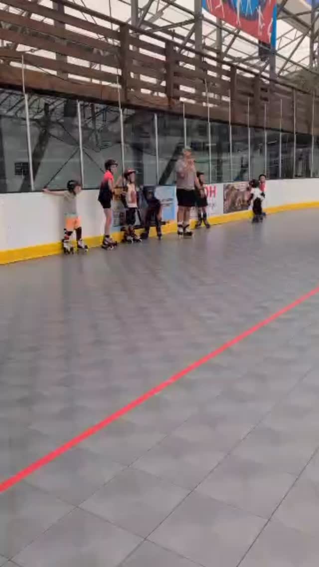 While some of our players are attending national trials this weekend, others are just starting their hockey journey at the first LTS of the year. No matter where you are on this path, REMEMBER, TO ENJOY YOURSELF!
#inlinehockeynamibia #coastalpiratesswakopmund #coastalpiratesinlinehockeyclub #hockeyfamily #havefunwithit
@official_namibian_inlinehockey