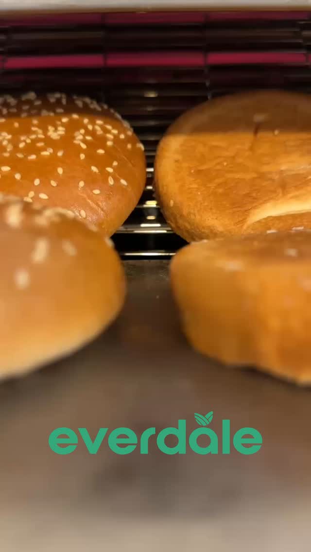 "Craving some guilt-free indulgence? 🌿😋 Our 100% vegan burgers bring out the ultimate foodie in you! 🍔🎉 Give your tastebuds a whirl this weekend at Everdale! 💫 #VeganDelight #EverdaleEats #BurgerLovers"
📍1a/830-850 Princes Hwy, Springvale, VIC 3171
🕒Mon: 11:30 AM–3 PM, 5–8.30 PM
🕒Tue: 11:30 AM–3 PM, 5–8.30 PM
🕒Wed: 11:30 AM–3 PM, 5–8.30 PM
🕒Thurs: 11:30 AM–3 PM, 5–8.30 PM
🕒Friday: CLOSED
🕒Saturday: CLOSED
🕒Sunday: 11:30 AM–3 PM, 5–8.30 PM