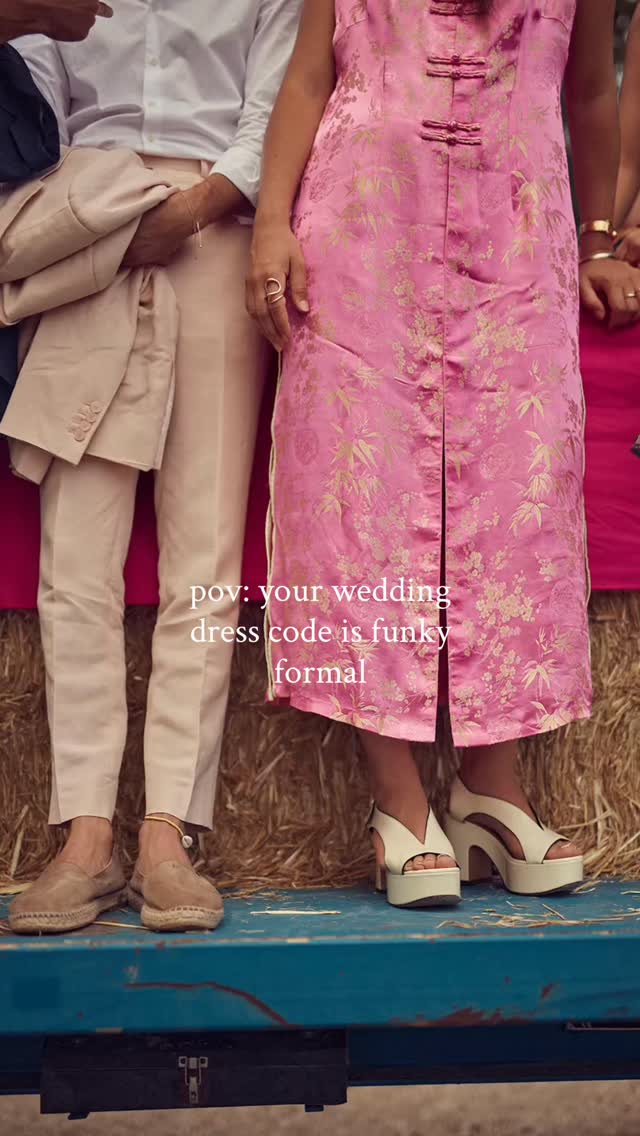 Funky formal baby ! 🕺
@mc2monamour_paris @domainedelatrigaliere 📸 @camillepoi
Wedding planner, wedding planner Paris, wedding guests, guest outfit, wedding inspiration, wedding vibes, funky wedding