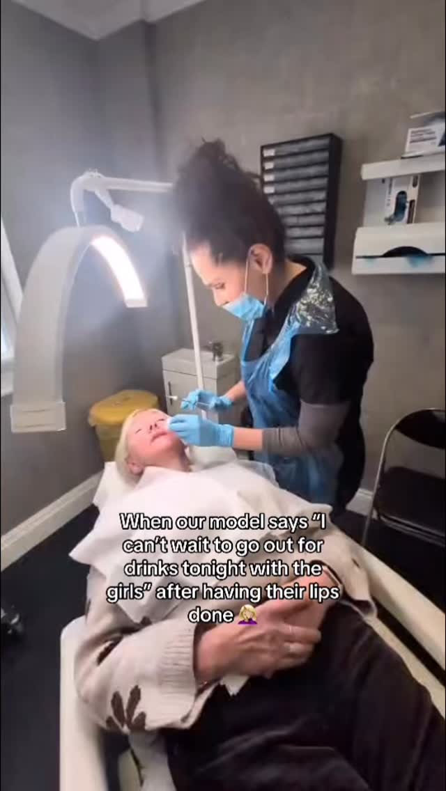 A big no no ladies 🙅🏼♀️👄 #aesthetics #ampikasaesthetics #aestheticstrainingacademy #aestheticstraining #filler