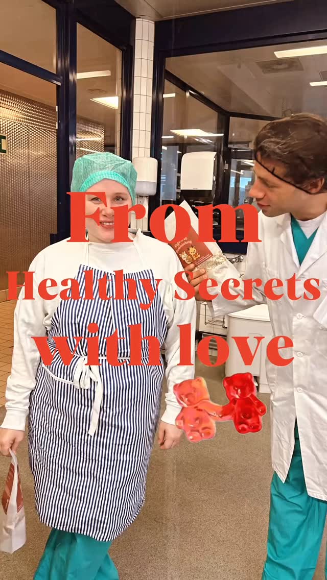 From us to you – with love 💌
We love happy and healthy customers ♥️ Und genau deshalb geben wir jeden Tag ein Stück mehr für euch. Ab sofort versenden wir eure Bestellungen auch am Wochenende ✨ Damit eure Lieblingsprodukte noch schneller bei euch ankommen.
Und das Beste: Gratis Versand innerhalb der EU , nicht nur als Valentinstags-Special, sondern bei jeder einzelnen Bestellung. 🎁🚚
Mehr Service. Mehr Liebe. Mehr für euch.
Danke, dass ihr Teil unserer Community seid 🤍
#wienliebe #darmgesundheit #1000thingstodoinvienna #1000placestoseeinvienna #vienna #gesundheit #darmflora #guthealth #viennabusiness