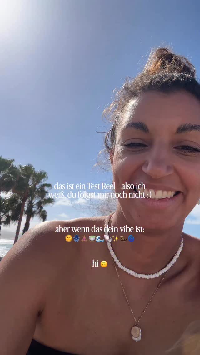 Hiiii 🙃 Ich bin Mimi,
33 Jahre alt, seit 2 Jahren Unternehmerin im Bereich Yoga & Wellbeing und lieeeebe alles rund um Yoga, Mindfulness, Träume erfüllen, ganzheitliche Gesundheit, Manifestieren, Law of Attraction, in Leichtigkeit & Freude das Leben genießen & mich mit Menschen zu verbinden die all das auch lieben. Ich liebe es in der Natur zu sein, bin ein absolutes Matcha Latte Girl, dass es liebt in cuten Pilates Outfits durch die Gegend zu laufen, verschlinge ein Persönlichkeitsentwicklungs-Buch nach dem nächsten, bin obsessed mit Dr. Joe Dispenza, bin extreeem begeisterungsfähig und reise für mein Leben gerne (bin Schütze - was soll ich machen :D - it’s my nature). Mein neuestes Hobby ist Surfen und darum bin ich auch gefühlt alle 2 Monate irgendwo am Meer und liebs komplett so frei und flexibel zu leben - das war schon immer mein größter Wunsch. Jetzt ist mein nächstes Ziel finanziell frei zu werden & ich glaube, ich bin auf einem richtig guten Weg dahin & wisst ihr was: ich nehm euch hier mit & teile meinen Weg & freu mich euch alle auch kennenzulernen ✨🥹🫶🏽
Also verrate mir meine Followerzahl die du grade siehst & wenn du willst stell dich doch auch gern kurz vor🥰
#instagram #instagrowth #follower #testreel #viral thisisme community yoga mindfulness manifestation lawofattraction traumleben dreamlife instacommunity wellbeing wellness pilates girl woman women frauen
