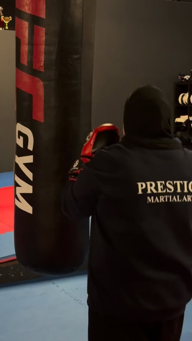 No egos. No pressure. Just strong women. 💪
Our ladies-only fitness classes are fun, supportive, and beginner-friendly.
🔥 Burn calories
🥊 Learn real techniques
❤️ Feel confident
📩 DM “LADIES” for a free trial
#LadiesKickboxing #NottinghamWomen #martialarts #womensfitness #nottingham