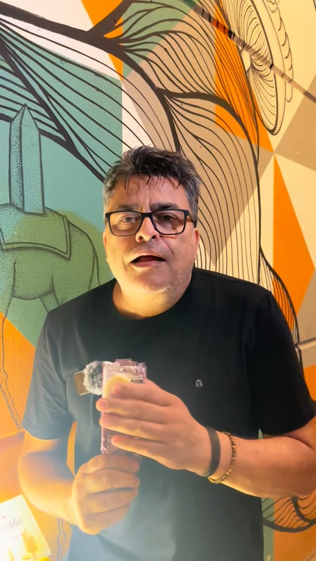 Sagu de vinho de verdade, no palito!
Busque o parceiro mais próximo e experimente 😃