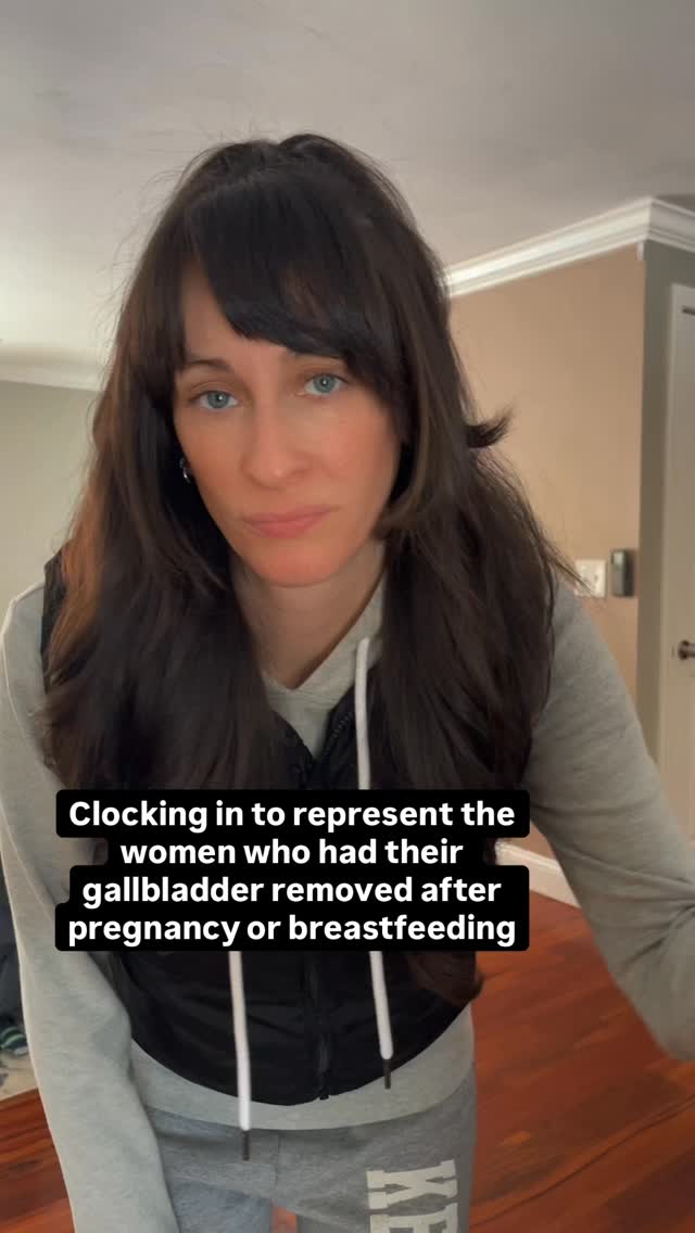 So many of the women I talk to trace their gallbladder issues back to major hormonal events—pregnancy, breastfeeding, perimenopause, etc.
It’s no coincidence.
These shifts place a huge demand on the body, especially when the gallbladder’s out of the picture. If you’re noticing things feel off since one of those stages, it’s not just you!
I help people post-gallbladder removal get their energy back, balance their hormones, eat out with confidence, and stop fearing food.
No fluff. Just what works.
💬 Comment “I’M IN” to learn more!
#GallbladderRemoval #BileSupport #BloatingRelief