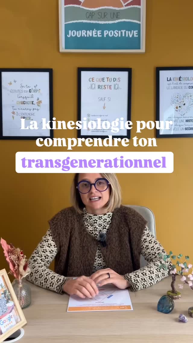 Comprendre son transgenerationnel, c’est reprendre le pouvoir sur les blessures, non-dits, traumatismes vécus sur notre arbre généalogique.
En travaillant sur ces « valises émotionnelles » tu viens te libérer des schémas répétitifs de tes lignées. Que ce soit sur la vie sentimentale, professionnelle ou familiale, la compréhension de ton transgenerationnel t’aides à devenir qui tu es vraiment.