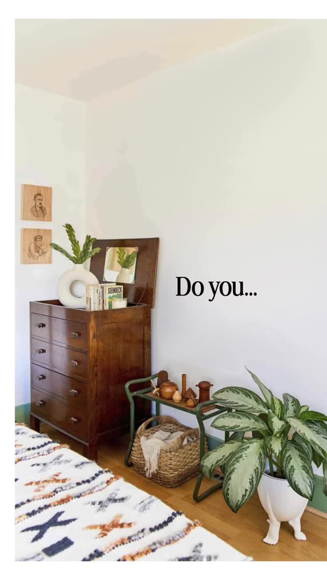 The number one mistake I see? Art hung too high.
It disconnects the piece from the room and you!
You want the centre of the artwork roughly at eye level — around 145 to 150cm from the floor.
And keep it visually connected to furniture underneath.
This one change instantly makes a room feel instantly more considered and balanced.
Pictured is ‘Opening to Light’
The original has sold but fine art prints are available from my website - Link in bio