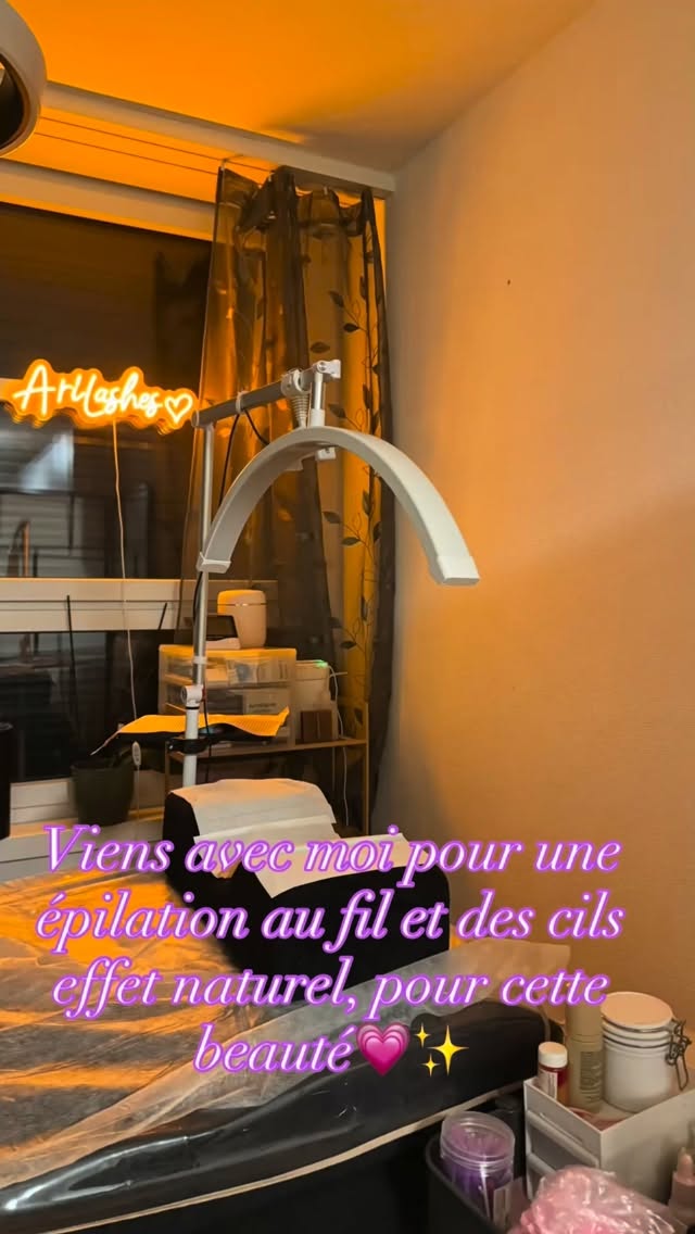 Ce qui me rend le plus heureuse dans mon travail, ce sont vos réactions🥹✨
Voir le processus, étape par étape… et surtout ce moment final quand tu te regardes et que tu souris🤍
Merci de me faire confiance et d’aimer mon travail autant, ça me motive chaque jour💗
#cils #renenscil #beauteduregard #beautésuisse