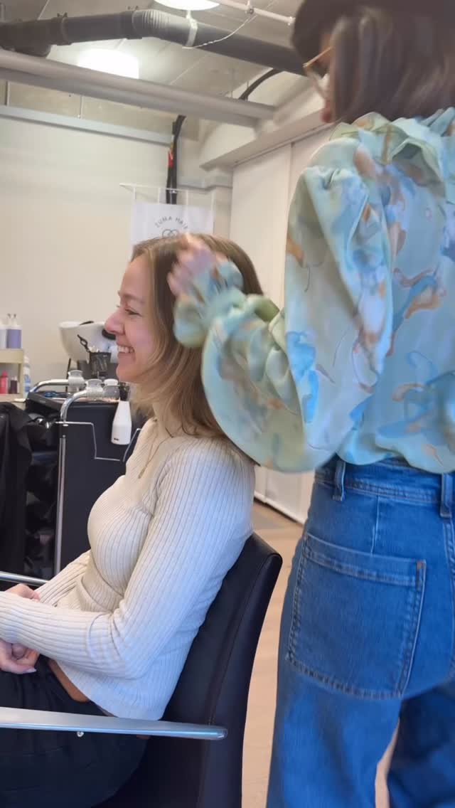 REFRESH GLOSSING
Nach 2,5 Monaten
Mit Corcolor von Originalmineral
@originalmineralswitzerland
#originalmineralswitzerland #uster #ustercoiffeur #