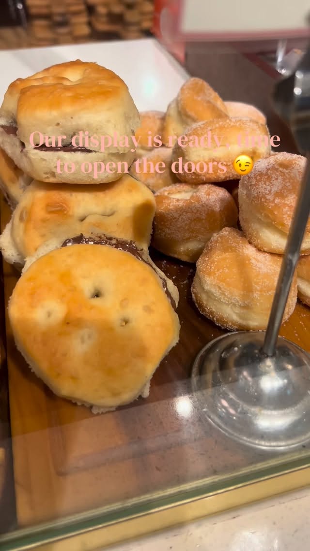 What is your pick today? 😉
#pratobakery #italianbakery #schiacciata #cantucci #authenticitalian