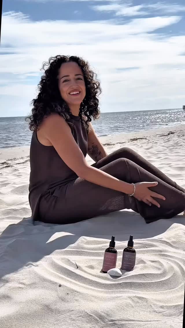 🌿our herbal tincture, Deep Nourishment 🌿 explained by the creator & co- founder @dr.patriciaramirez 💗
Still have questions and wondering if this tincture could be for you and how it can help you as well as if you should pair it with another?
Comment below or send us a DM🤍 We are fluent in English and Swedish 🤍
•
•
•
#örtriket #womenshealth #hormonehealth #tcm #herbaltinctures