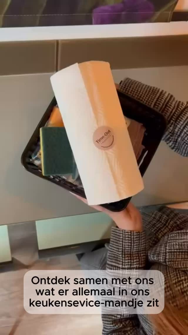 Kijk mee in ons service mandje: alles wat je nodig hebt voor een zorgeloze start in de keuken 🧑🍳🧽#timeoutvakantiemakers #visitriemst #vakantiehuis