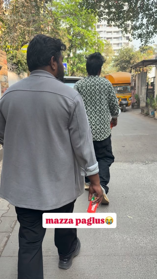 Pagal nahi hain, bas settings galat hain.
pagal, pagalpanti, fullonpagal, desipagal, crazyvibes, chaoticenergy, dimaagoff, nolanguagejustvibes, bakwaasmode, desihumor, funnyreels, reelhumor, comedyreels, relatable, mood, vibecheck, justforlaughs, lol, fyp, foryou, foryoupage, trendingreels, viralreels, desireels, indianreels, chaoticvibes, nolanguage, chillmaar, bantaimode, funcontent