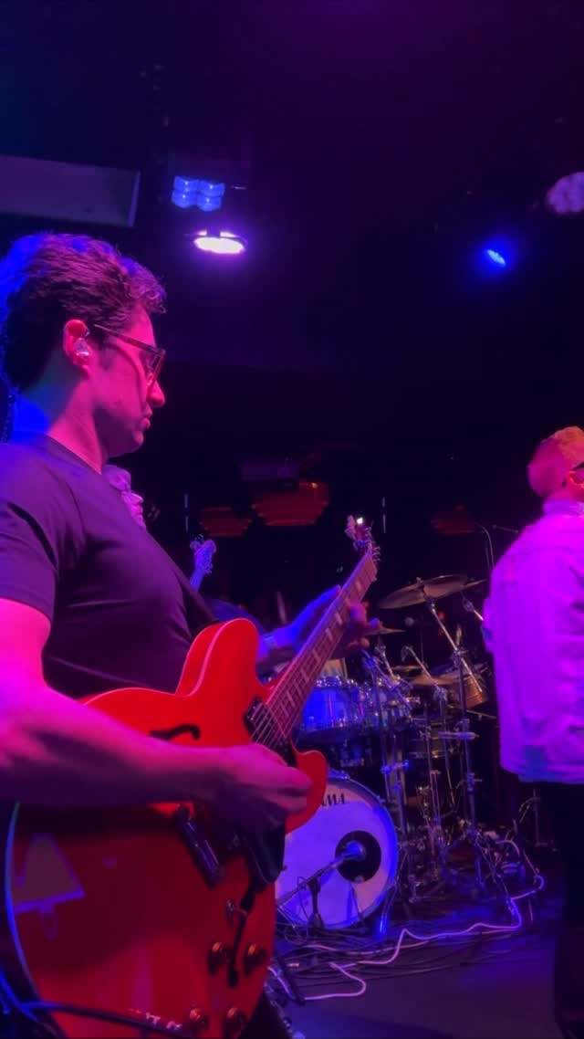 PBUG at @officialronnies pt.2…full beans!! 🚀