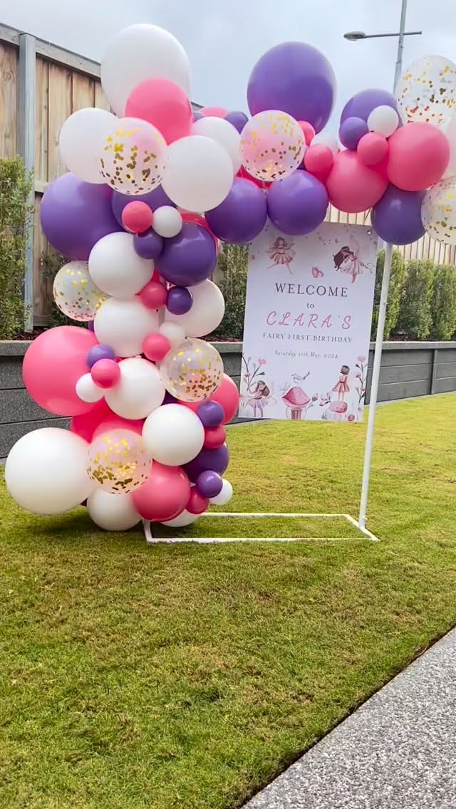 The Lux Jumping Castle ✨
A little fairy magic, a lot of fun 🧚♀️
📍 Servicing Melbourne & Victoria wide
🌼 www.sunnyplayevents.com.au
🌼 Customisable Packages