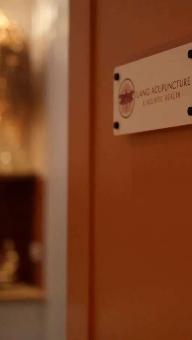 What can you book in for?
Acupuncture can support many different conditions with some of the most commonly presenting ailments in our clinic being:
🩷 Fertility support (Natural and IVF)
🩷 Menstrual Regulation
🩷 Stress and Anxiety
🩷 Chronic migraines
🩷 Musculoskeletal ailments
🩷 Chronic Fatigue
🩷 Sleep disorders
🩷 Digestive support
🩷 PMDD
🩷 Mental-emotional support
#brisbaneacupuncture #brisbanefertilityacupuncture #acupunctureinbrisbane