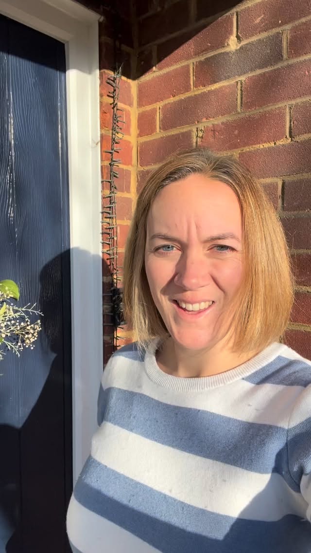 Come and join me and Time to Blossom at our adult Yoga and Wreath Making Easter workshop on Friday 20th March - we can’t wait to welcome you!
#yoga #thegrowconcept #timetoblossom #relaxation #wineandcheese