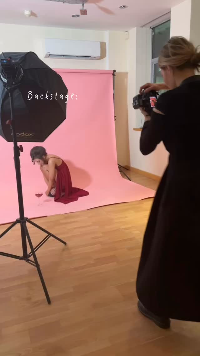 Backstage vs Result 🔥😘💋
Give him a Valentine's card he truly deserves 🔥😍
Ph and concept @mesinaphoto
Hair Jordan @labohemelisburn
Model @el_takeback