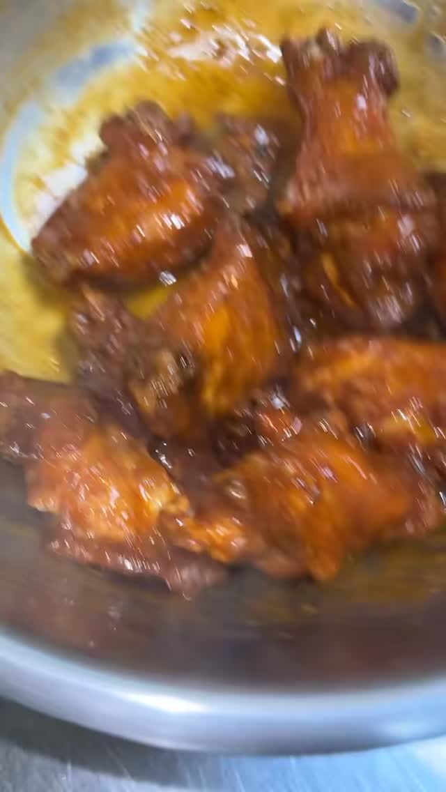 It’s Super Bowl weekend and we got your covered with all the goodies you’re gonna want! 🔥Old Bay Buffalo Wings🔥Philly Fries🍟 🔥Hand Bread Fried Cheese Curds 🔥Come get em while they last!