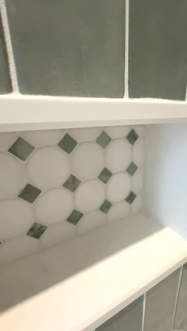 Green with envy…. ✨❇️