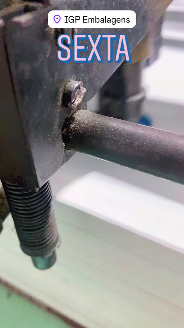 Produção gráfica de verdade é assim.
Máquina offset quatro cores rodando, controle técnico, padrão de qualidade e compromisso com cada detalhe.
Na IGP, a gente não entrega apenas impressão. Entregamos soluções gráficas completas, do projeto à finalização.
Atuamos com materiais promocionais, impressos comerciais, rótulos, embalagens, papelaria corporativa e produção editorial profissional. Tudo pensado para fortalecer marcas, comunicar melhor e gerar resultado.
E atenção: ainda dá tempo de produzir material para o Carnaval. Panfletos, folders, cartazes, brindes e materiais de divulgação que colocam sua marca em evidência no momento certo.
Além da gráfica, a Editora IGP segue em crescimento, transformando ideias em livros bem editados e bem impressos, ampliando esse diálogo por meio do podcast Café Impresso, um espaço de conversa sobre livros, cultura, pensamento e mercado editorial.
Se você precisa de impressão profissional, produção editorial ou materiais que vendem, a IGP está pronta para entregar.
📍 IGP Gráfica e Editora — produção, qualidade e estratégia!
#IGP #GraficaIGP #EditoraIGP #CafeImpresso #impressaografica offset graficaprofissional marketing empreendedorismo reelsbrasil negocios designgrafico Recife Pernambuco