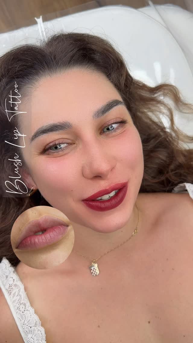 💁♀️She returned for touch up Blush Lip Tattoo after 4 years! Microblading eyebrows still very good❤️❤️! Her lips and brows were done by my students working under my supervision and they both last very well on her!!
Always lovely to catch up with my old clients and hear how their life has been up to since we last saw each other!
If you have not seen me for a while ! Let’s catch up 🤩🤩 I am looking forward to seeing you!
Book online 👇
Www.fabulashbrows.co.nz
.
.
.
#liptattoo #tattooedlips #semipermanentmakeup #microbladingbrows #judynguyen