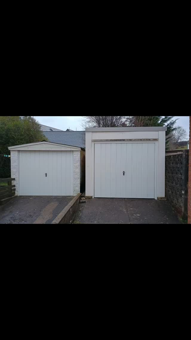 Couple of pics from this weeks installs.
We offer literally hundreds of different types of doors.
If this is something you are interested in please get in touch we would love to hear from you.