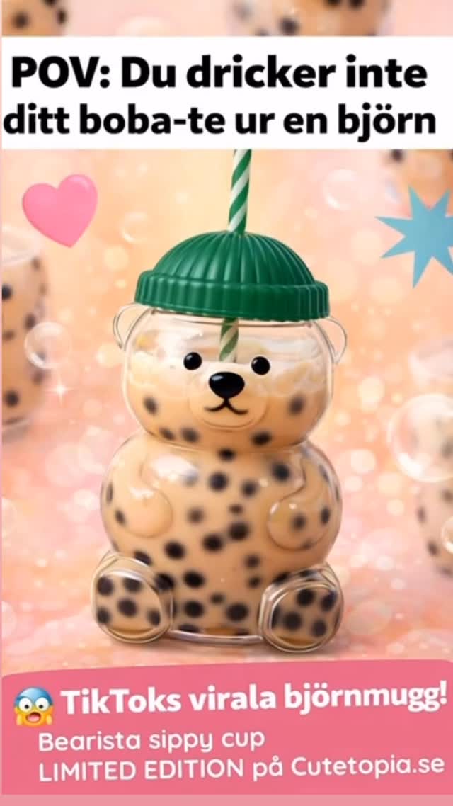 💥 Den virala björnmuggen är här!
Vem vill inte dricka sitt boba-te ur en söt liten björn? 🧋🐻
Vår Bearista Sippy Cup är en LIMITED EDITION.
Perfekt för både kalla & varma drycker och ja, den är ännu gulligare i verkligheten. ✨
💖 Säljs bara på Cutetopia.se passa på innan de tar slut!