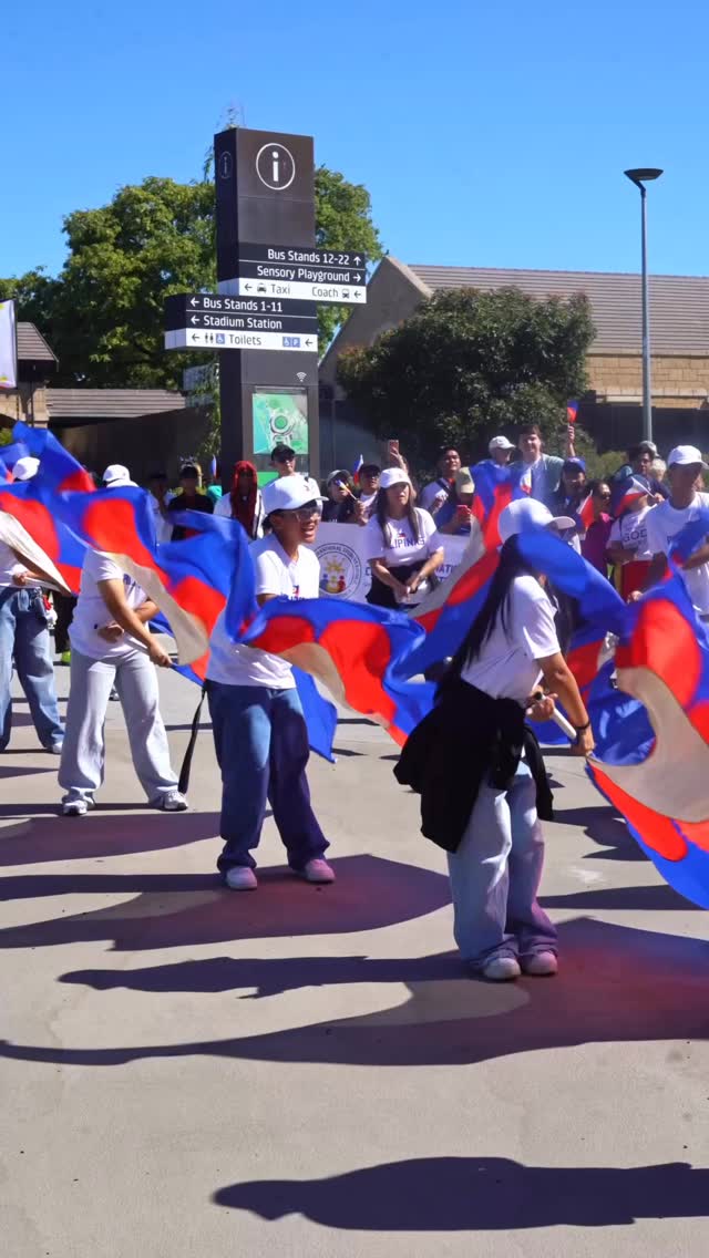 What does the rise of the Filipinas mean to their fans in Australia? The Asian Cup quarter finalists take on Uzbekistan today in the play offs for a spot in the 2027 FIFA World Cup.
Video by @mayaluana
#Filipinas #wac2026