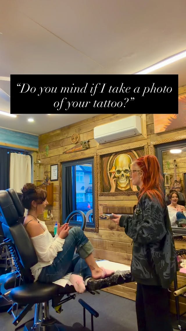Always making sure we get the best photos for our customers𤣠@ellz.tattz & @piercingsbymaris
#hertfordshiretattoo #tattoo #tattooartist #hemelhempsteadtattoos