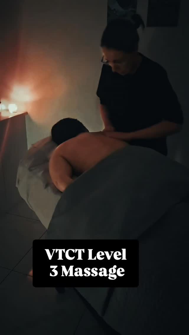 ✨ Level 3 Massage Therapy – Starts 11th ✨
Ready to turn your passion for massage into a recognised qualification?
Our VTCT Level 3 Massage Therapy course is perfect if you want to work professionally in salons, spas, cruise ships, or build your own client base.
✔️ Anatomy & Physiology (Level 3)
✔️ Full Body Massage techniques
✔️ Professional consultation & client care
✔️ Electrical Facials
✔️ Ofqual-regulated qualification
✔️ Small groups, hands-on training
✔️ Industry-experienced educators
📅 Start Date: 11th
⏰ One day per week 9.30-2.30
📍 In-centre practical training
💳 Klarna & Clearpay available
Spaces are limited and this course fills fast.
📩 DM us to secure your place
🌐 www.essexbeautyandaesthetics.co.uk
#essexbeauty #essexmassage #basildonaesthetics #basildonmassage #basildontraining #essextrainingacademy