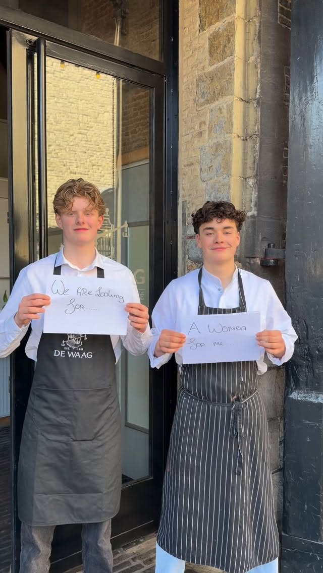 Join our team!! ✨
We’re looking for driven colleagues in the kitchen and front of house.
Professional, passionate, and ready to grow..
send your CV to :info@de-waag.nl
#staff #workindelft #delft #dewaagdelft #hotspotdelft