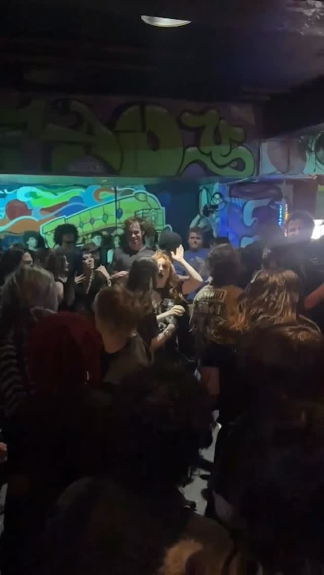 If anyone asks for a description of Seattle’s live music scene, show them footage from @lindeecutler’s birthday show🧑🎤 #seattle #livemusic #bands #happybirthday