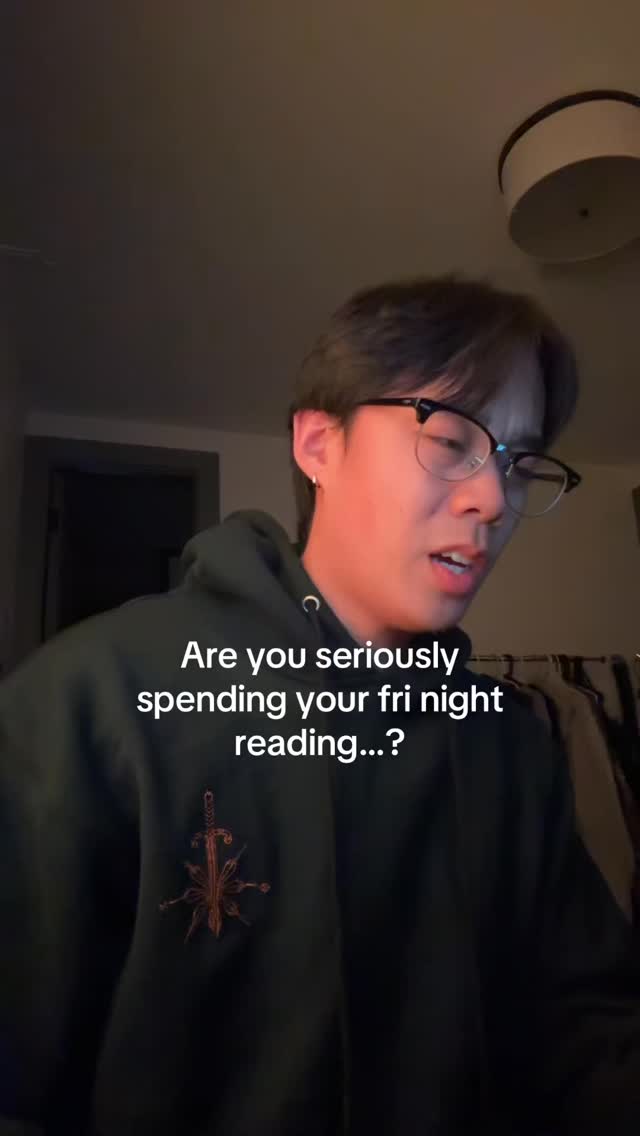 What do you expect me to do… it’s the best fantasy book of 2026 🙄
#divinelines #fantasy #book #friday