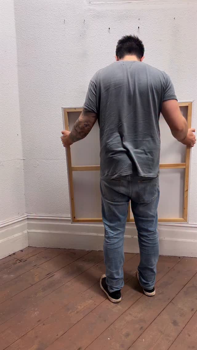 Modern day renaissance man? Or overly fancy arty way of doing a 🍆 pic?!
New painting reveal. What do you think?!