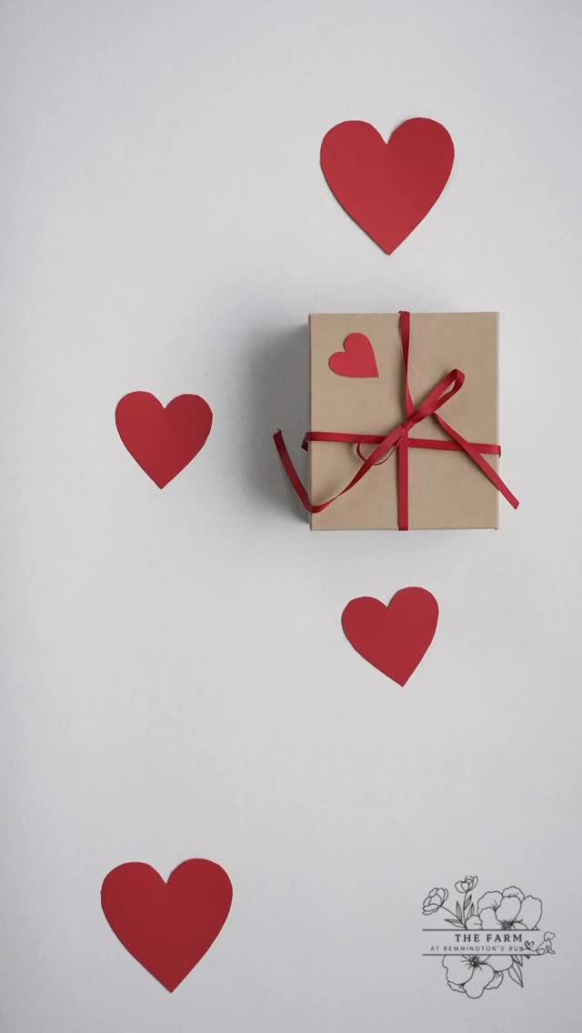 Valentine’s Day is 8 days away, do you have that special gift for your someone special?
It is not too late to get your limited edition Love Letter - The Remmington Collection candle and tealights.
#harrodsburgky #valentinesday #valentinesdaygifts #LoveLetter #customcandles