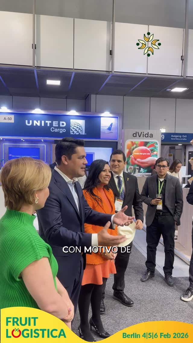Como parte de su agenda en FRUIT LOGISTICA, AEBE realizó un cóctel institucional el 5 de febrero, con el auspicio de Green Express, creando un espacio de encuentro para fortalecer vínculos con socios, autoridades y actores clave del comercio internacional.🍌🌱
#FruitLogistica #BananoEcuatoriano #AEBE #LetsGrow