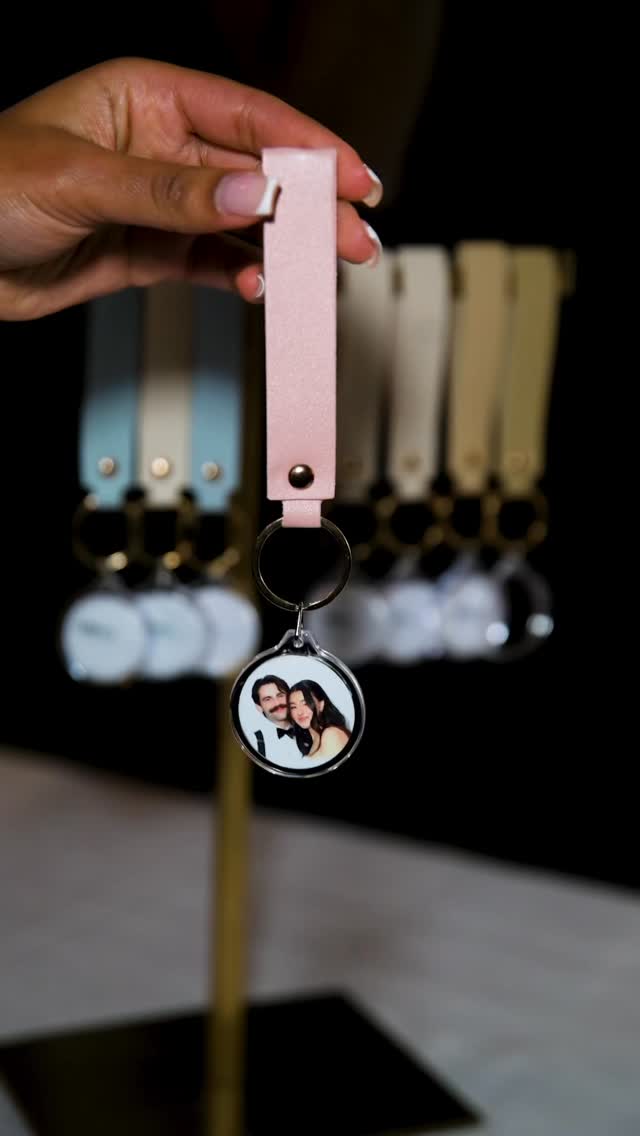 Introducing our new Luxury Keychain Photobooth
Now booking 2026–2027 events 🔑🩷
Custom. Instant. Keepsake-worthy.