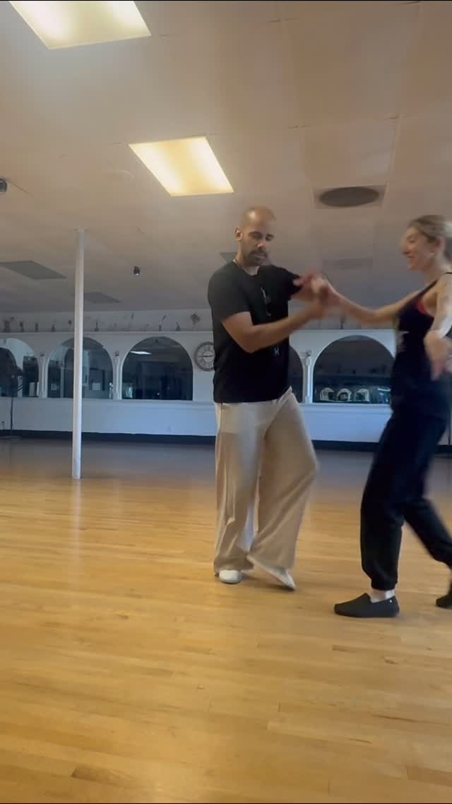 Saturday Feb 7 - Pop up Workshop on One Foot Spins!!
- 1pm to 230pm - Intro to 1 Foot Spins
- 245pm to 415pm - Advanced Spin Variations
- 415pm to 5pm - Open Practice Time
Class breakdown:
— 1pm to 230pm - Intro to 1 Foot Spins —
This class is perfect for anyone brand new to the spins, both leaders and followers.
We will break down the basic entry to the spins, how to sustain multiple spins, and some simple exits.
The only requirement is that you know your west coast swing basics, push pass whip and tuck!
— 245pm to 415pm - Advanced Spin Variations —
This class is for those dancers already comfortable with the basic one foot spin technique.
We’ll be going over pull turns, push turns, hand changes, speed changes, shape variations, and some adventurous entries and exits!
Pricing -
- $25 for one session
- $40 for both
- The practice time is free to anyone taking the classes
Venmo @starlightdancesd or sign up at the front door!
Please sign up with a partner so we can keep numbers even. We will rotate in class but it is always an option to stay with your partner if you feel more comfortable!
Feel free to sign up for both! If you are brand new to the spins and want to take the second class after the first one, we ask that you audit the class with one partner and don’t rotate in the class.
If you aren’t new to the spins, the first class will still be a great refresher and we will refer to much of the fundamental technique in the second class!
