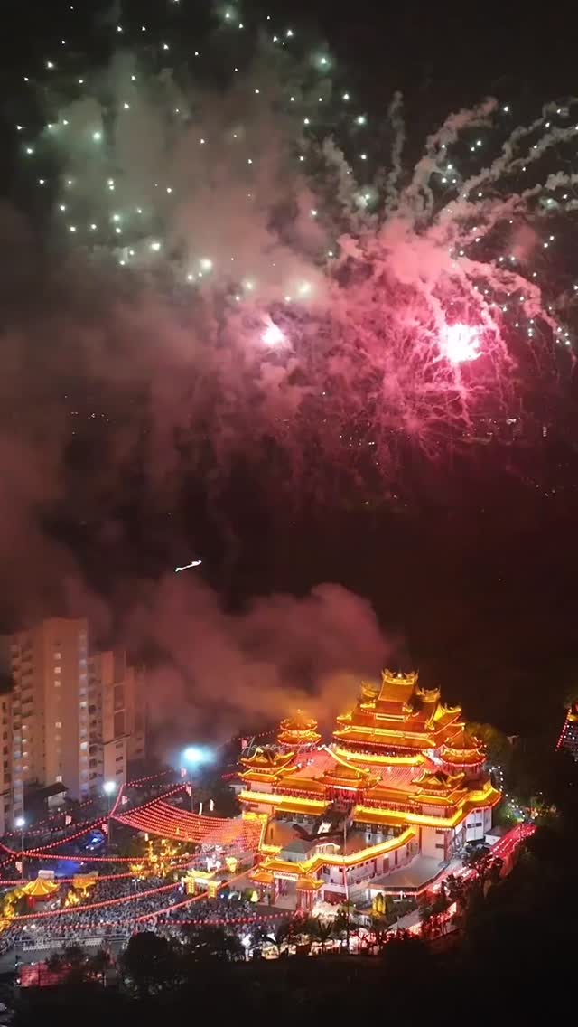 ✨ Buon Anno Nuovo Cinese 2026 ✨
Axys Travel Boutique DMC vi augura un anno di prosperità, armonia e nuove emozionanti avventure.
Che il nuovo anno porti energia, successo e viaggi indimenticabili.
🐎 新年快乐