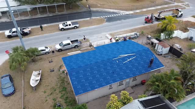 From dry-in to finished metal roof.
Built to last. Installed right the first time.
StormStrong Roofing & Co.