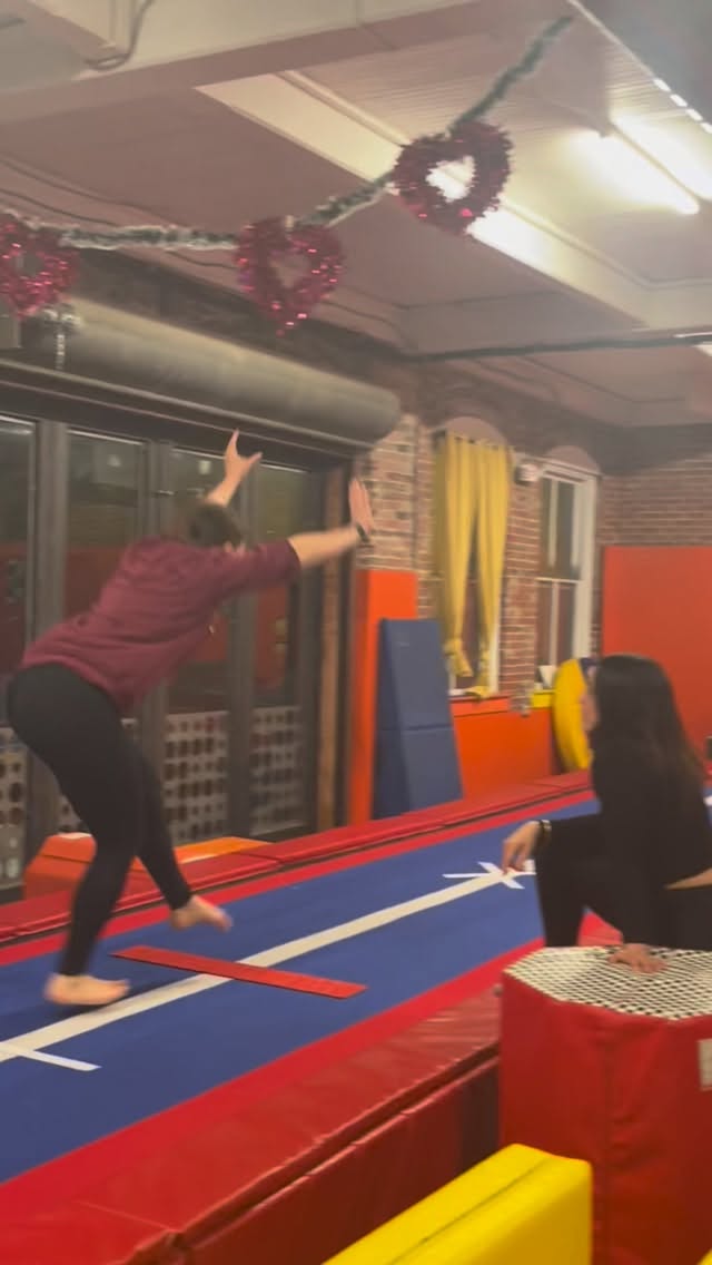 Adult gymnastics has been amazing these past few weeks‼️‼️Thank you for everyone who’s been showing up🫰😁 #gymnastics #fyp #flipoutproductions #philly #adultgymnastics